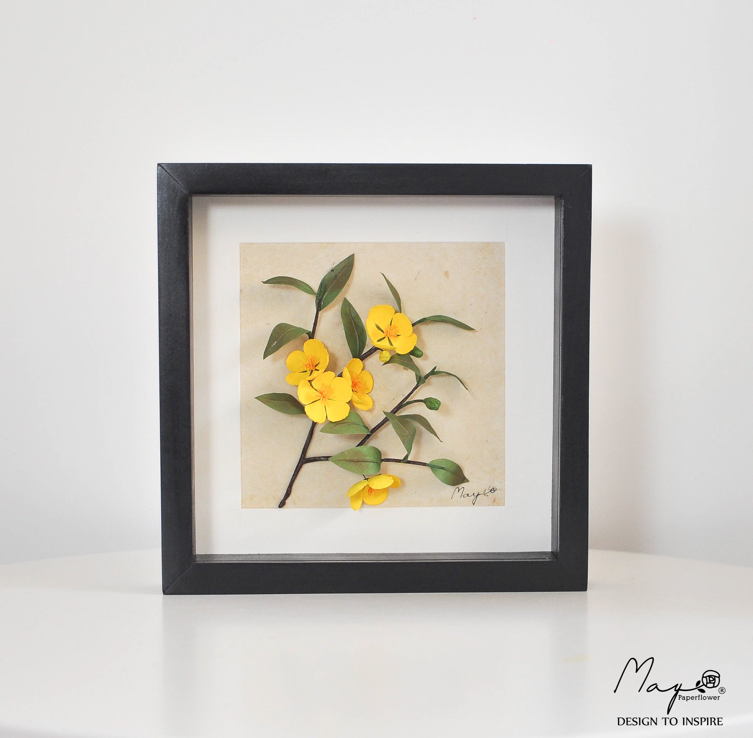 Tranh hoa mai kết hợp giấy Dó size 25x25cm
